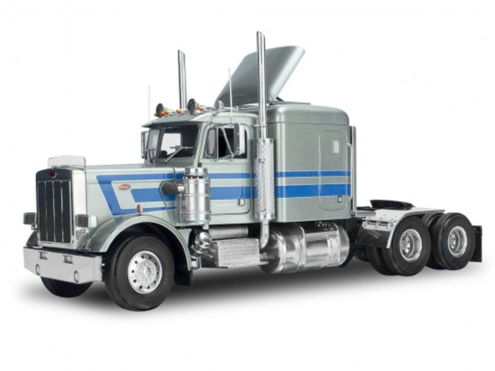Revell 1:24 - Peterbilt 359
