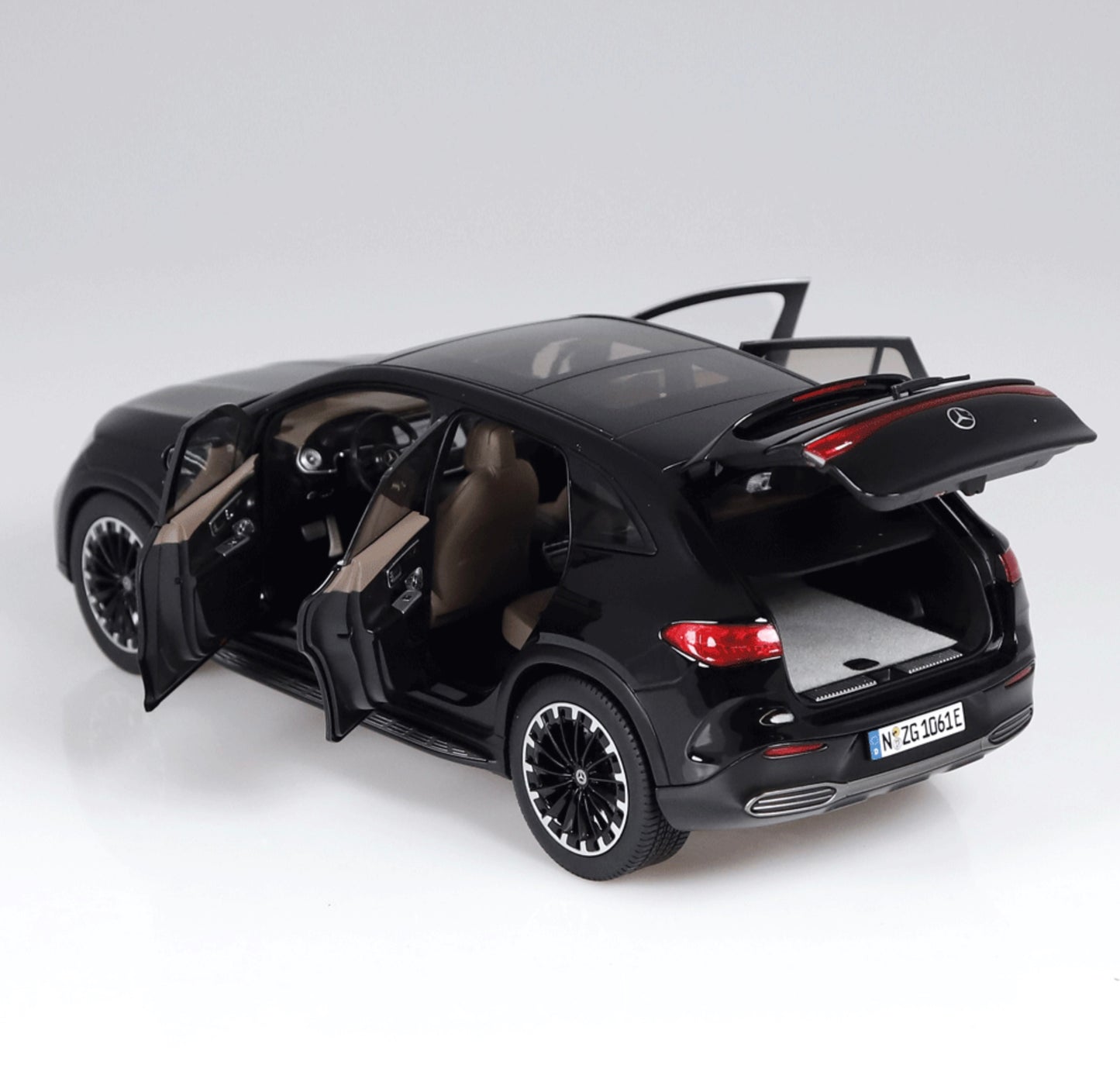 NZG 1:18 - Mercedes-Benz EQE SUV, AMG Line - obsidian black
