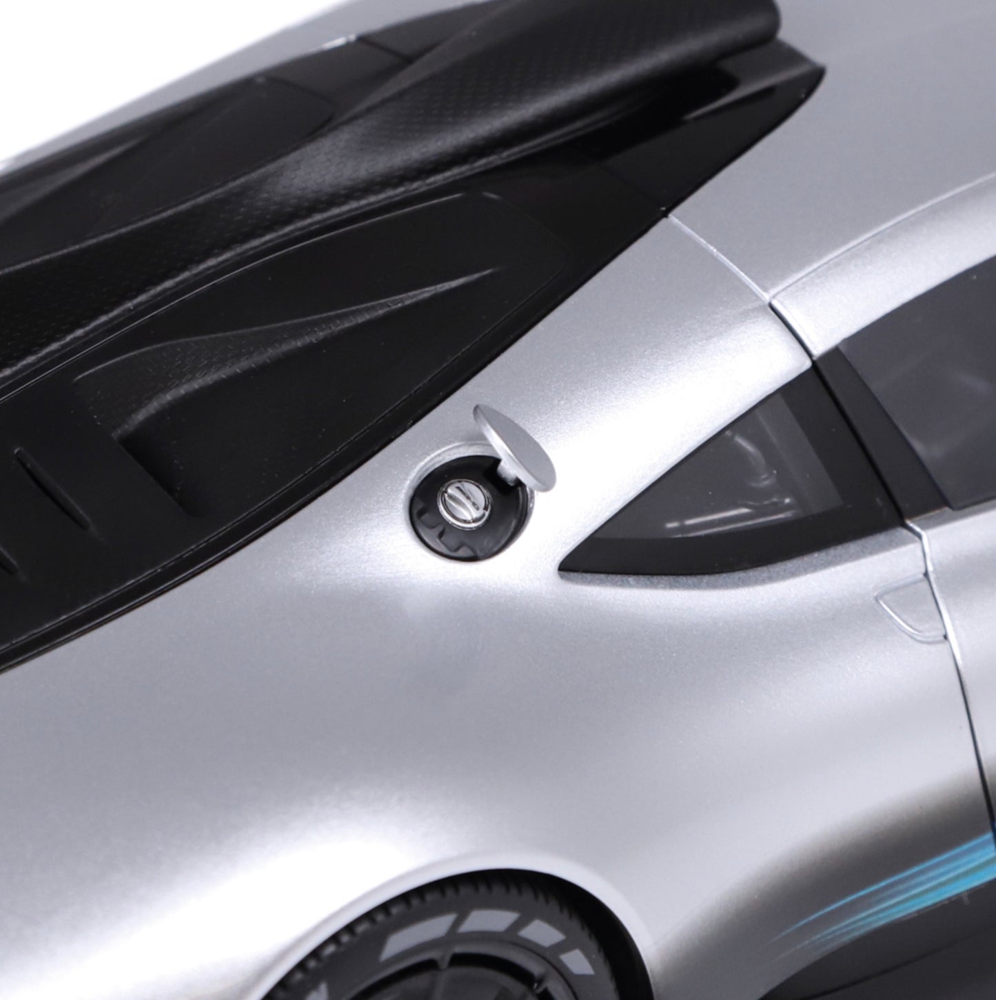 NZG 1:12 - Mercedes AMG ONE, C298 hightechsilver