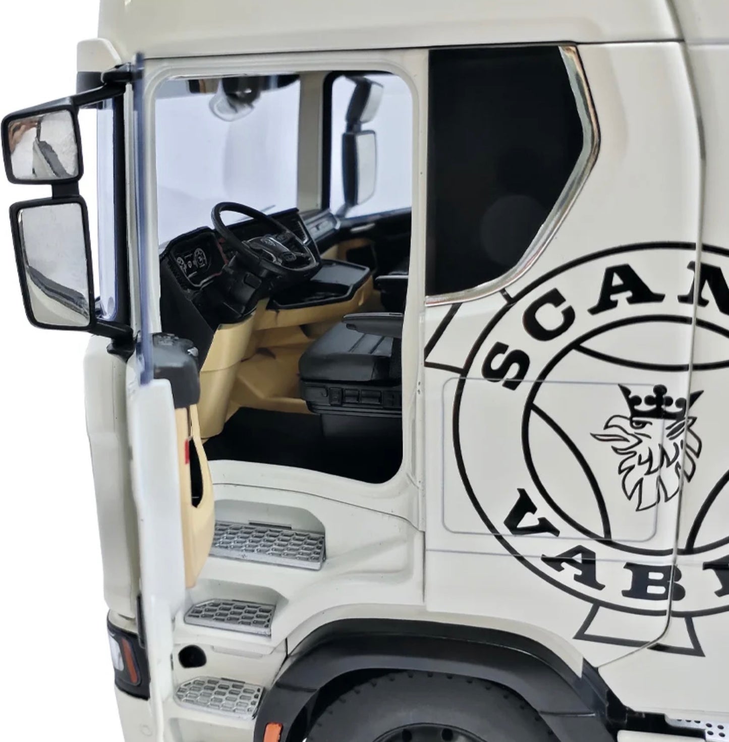 NZG 1:18 - Scania V8 730S 4x2 Wit met Vabis logo