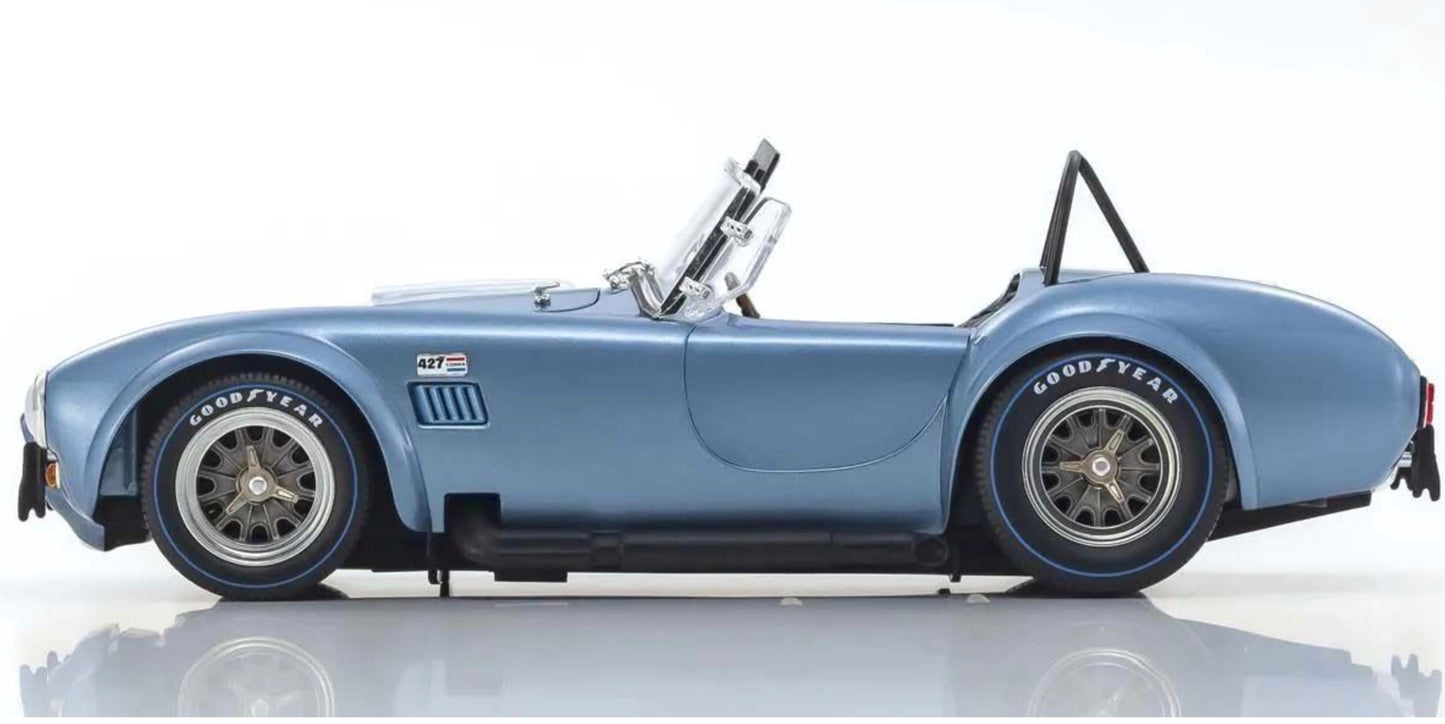 Kyosho 1:18 - Shelby Cobra 427 S/C Spider 1962 Light Blue-White