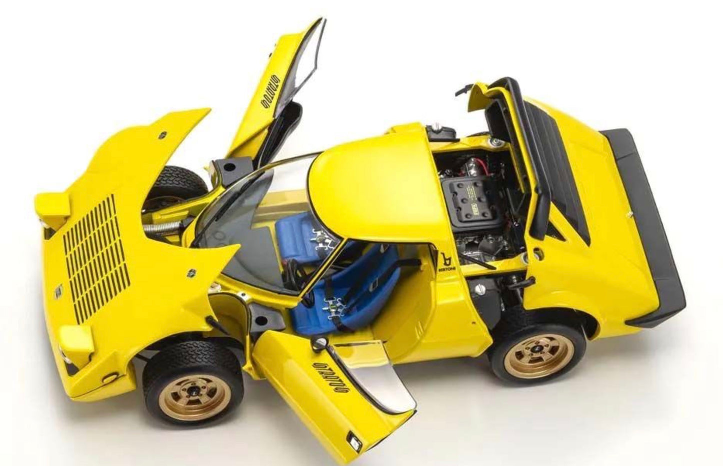 Kyosho 1:18 -Lancia Stratos HF Yellow 1975