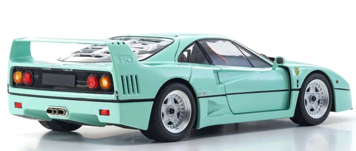 Kyosho 1:18 - Ferrari F40 Mint Green 1987 Die-Cast Collection