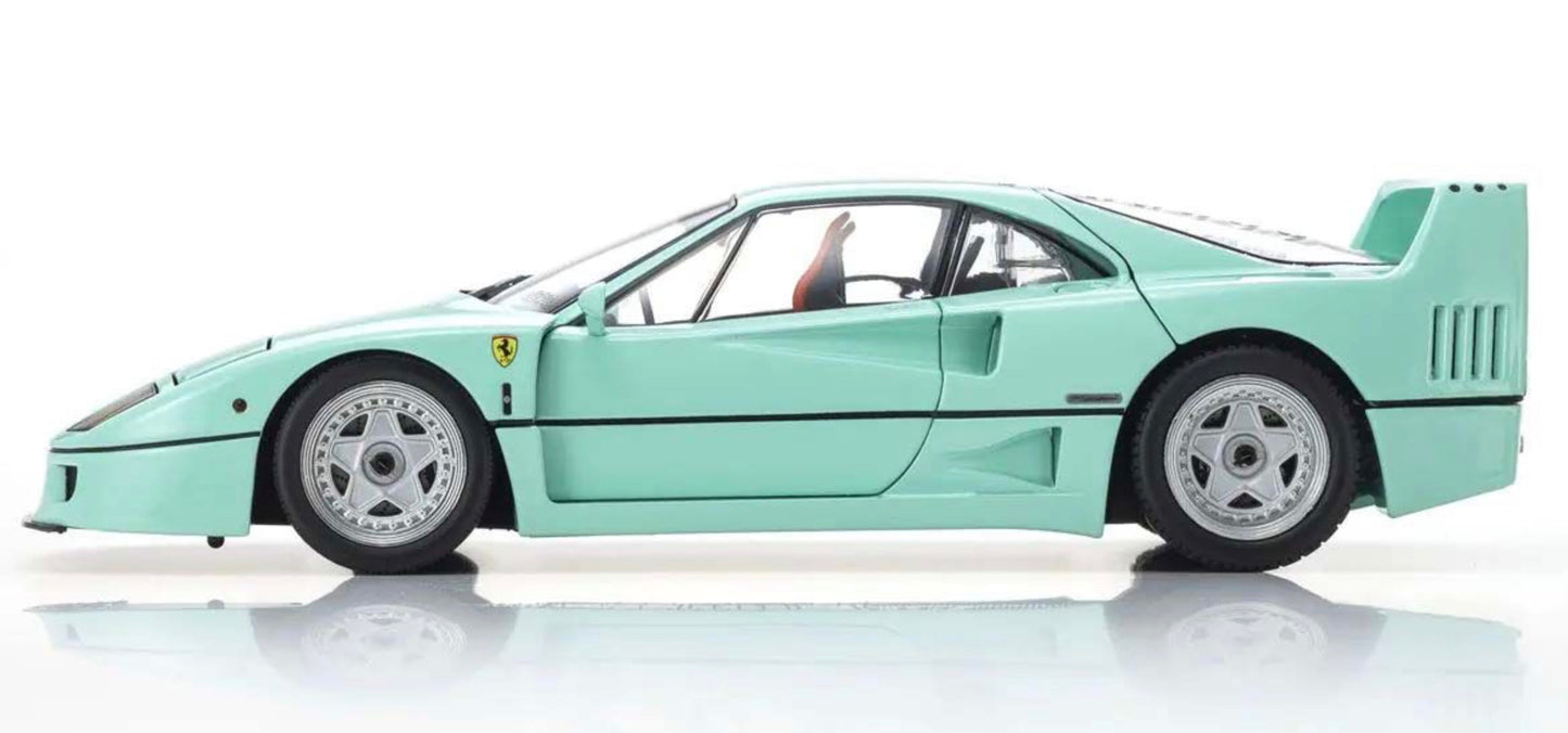 Kyosho 1:18 - Ferrari F40 Mint Green 1987 Die-Cast Collection