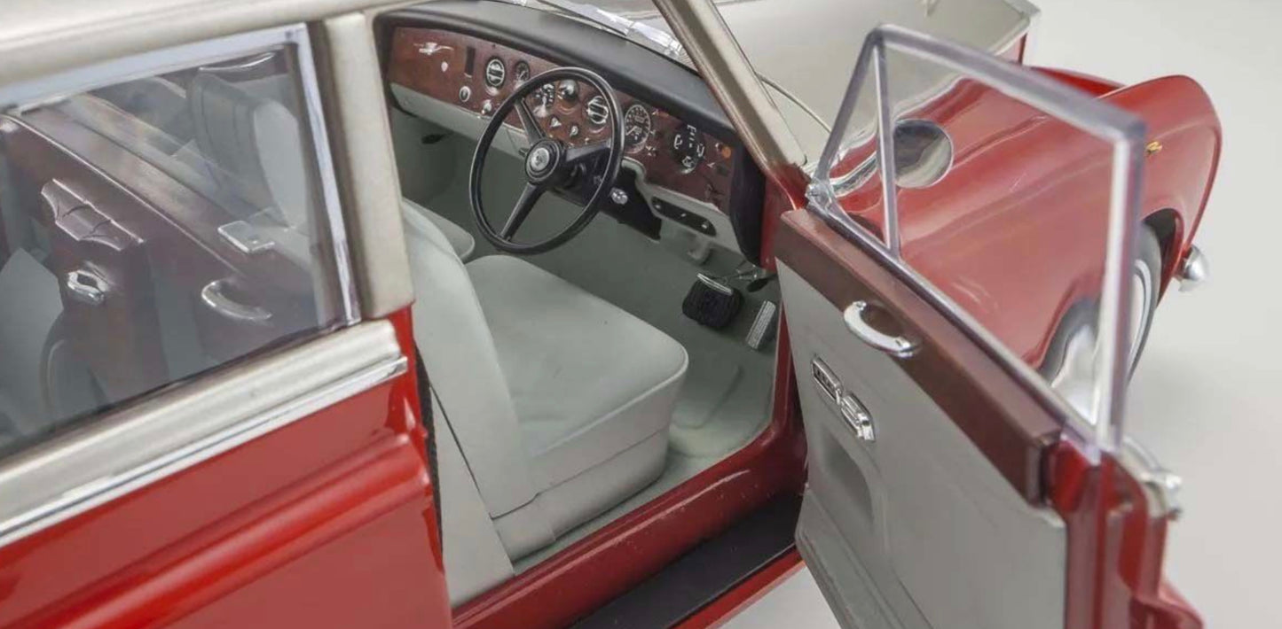 Kyosho 1:18 - Rolls-Royce Phantom VI EWB 1968 Red-Light Beige