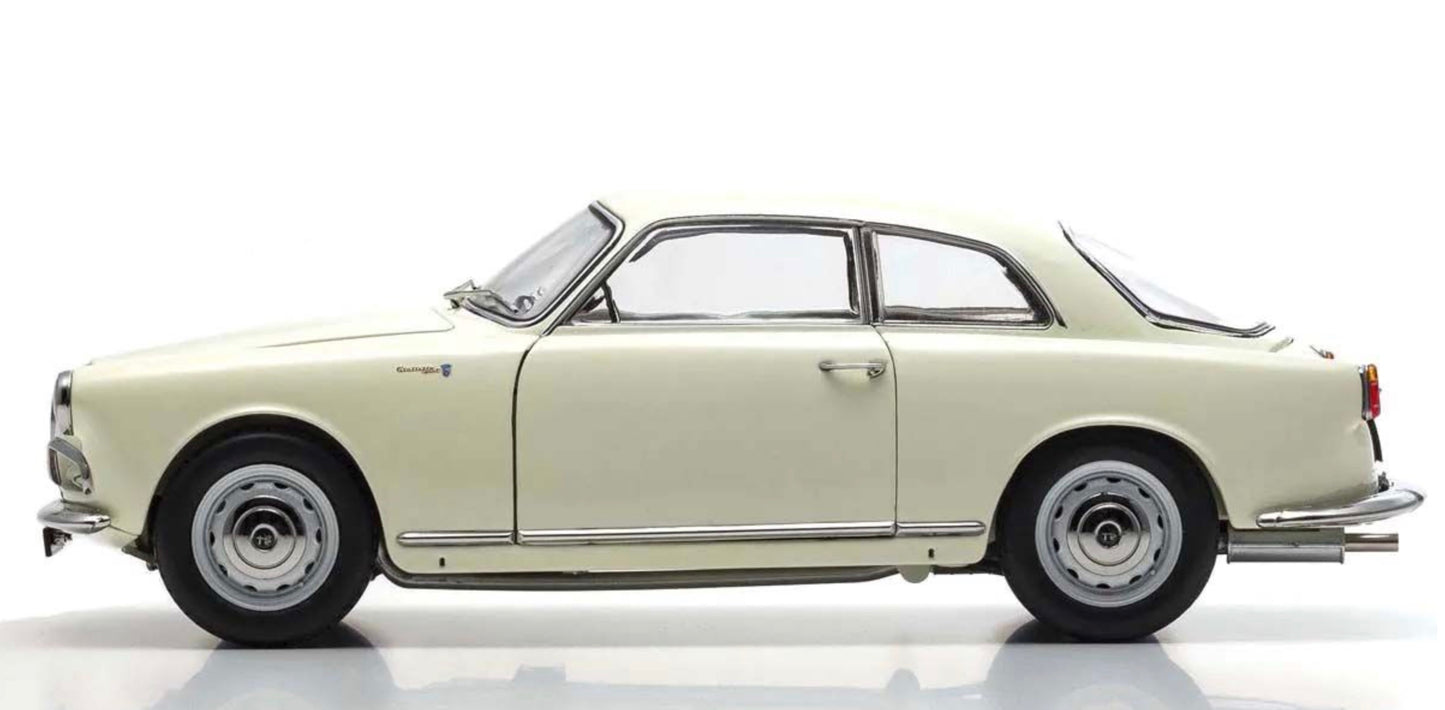 Kyosho 1:18 - Alfa Romeo Giuletta Sprint Coupe 1954 White