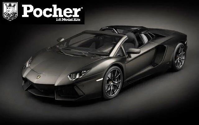 Pocher 1:8 - LAMBORGHINI AVENTADOR LP700-4 ROADSTER 2013 NERO NEMESIS MATT BLACK