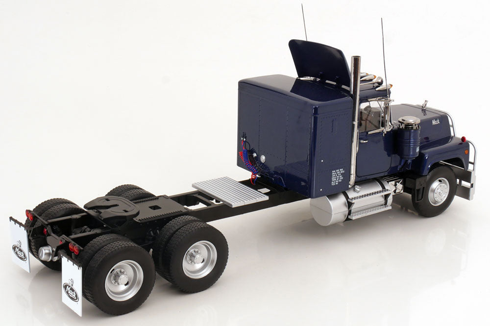 KK-Scale 1:18 - Mack RL 700L 1974 Blauw Metallic