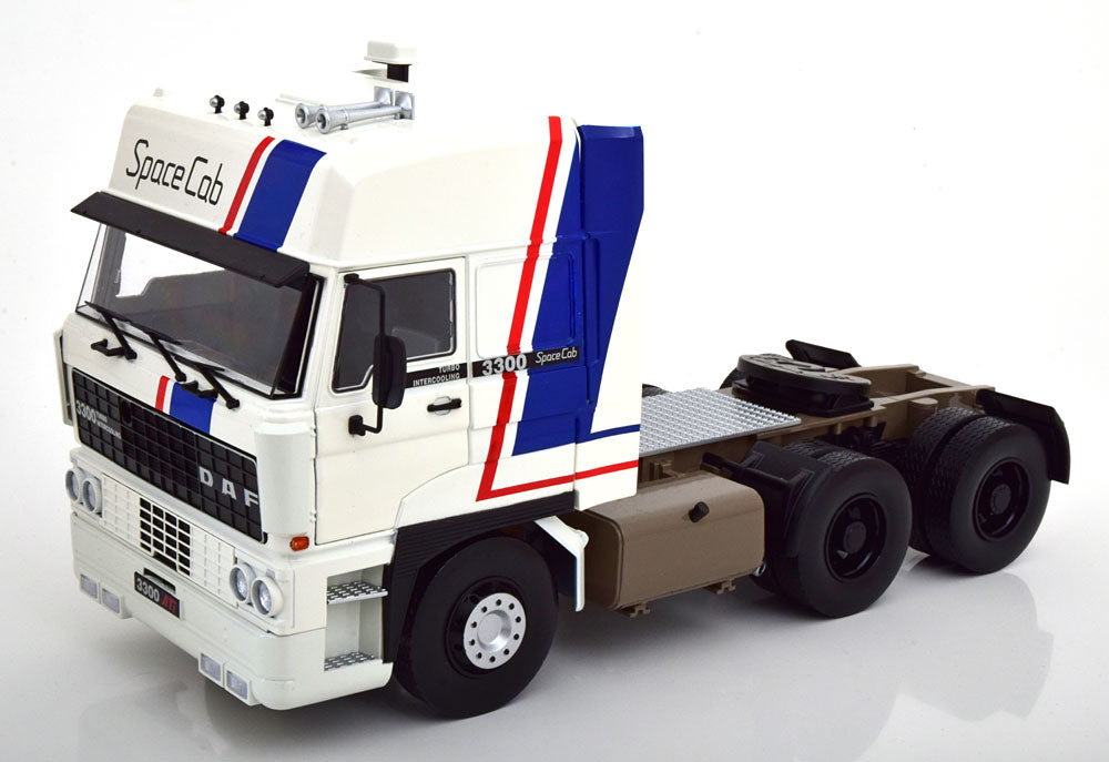 KK-Scale 1:18 - DAF 3300 Spacecab 1982 Limited Edition 700 pcs. Wit/Blau/Rood
