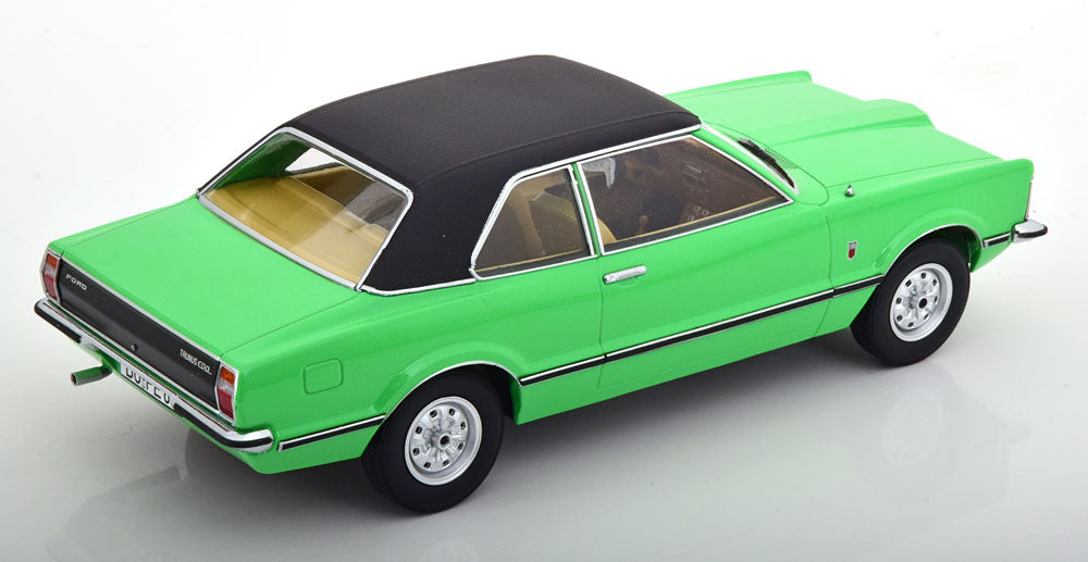 KK-Scale 1:18 - Ford Taunus GXL Sedan 1971 Lichtgroen/Zwart