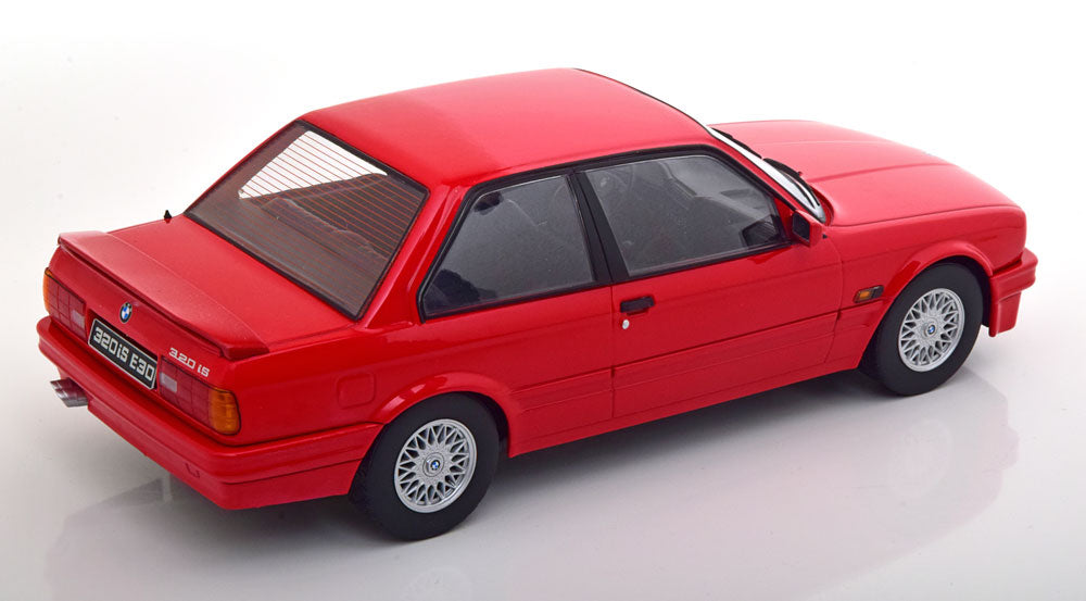 KK-Scale 1:18 - BMW 320iS E30 Italo M3 1989 Rood