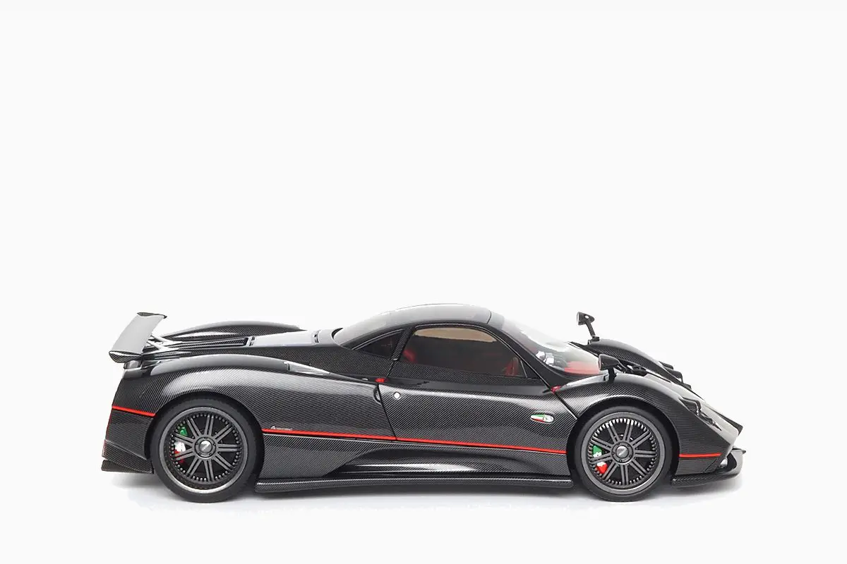 Almost Real 1:18 - Pagani Zonda F Gloss Carbon Black with Red