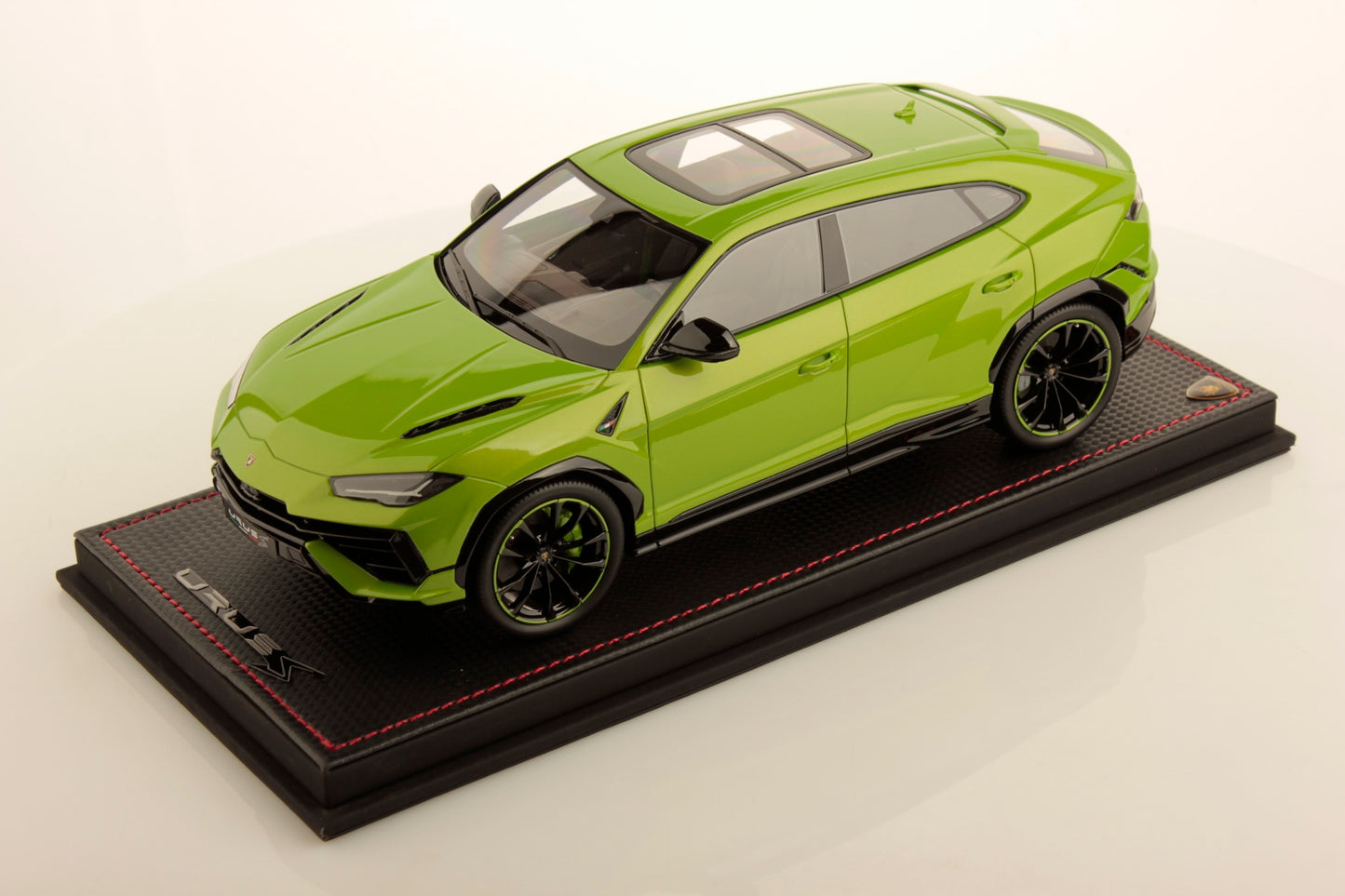 MR Collection Model - LAMBORGHINI URUS S 1:18