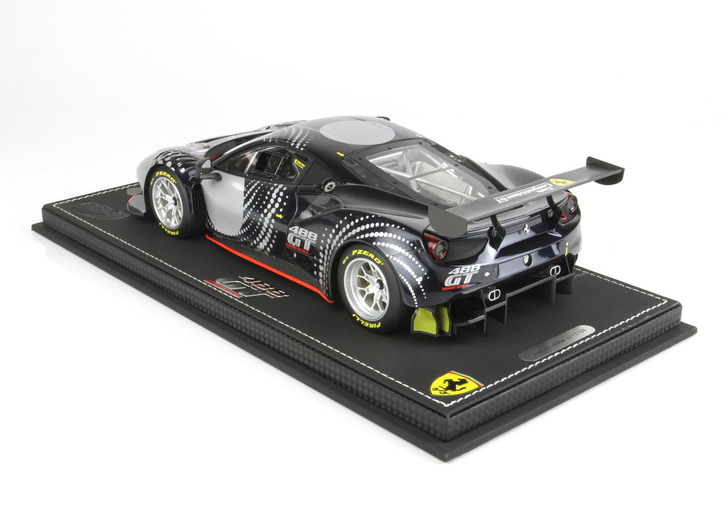 BBR Model 1:18 - Ferrari 488 GT Blu Nart Livery