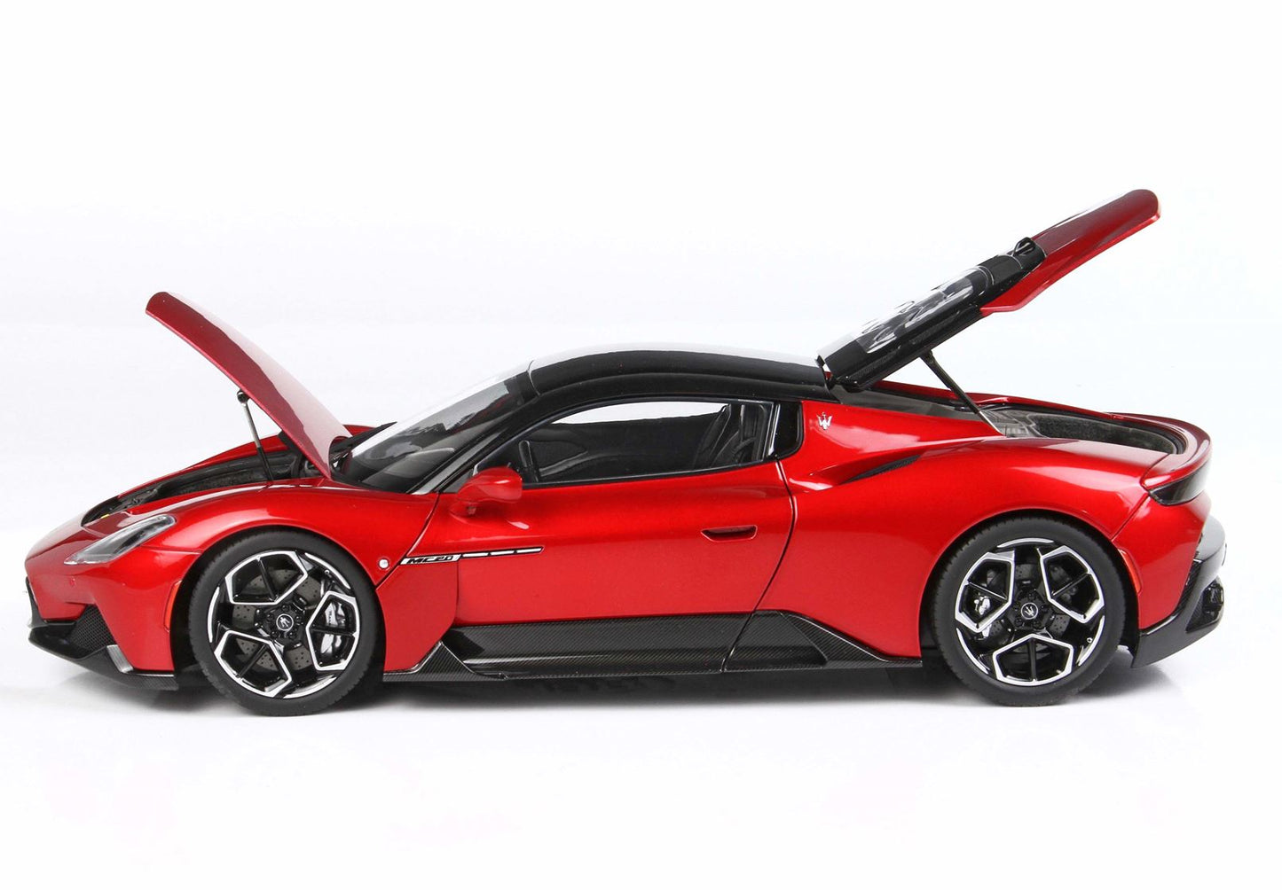 BBR Model 1:18 - Maserati MC20 Red Vincente - SPECIAL PACK