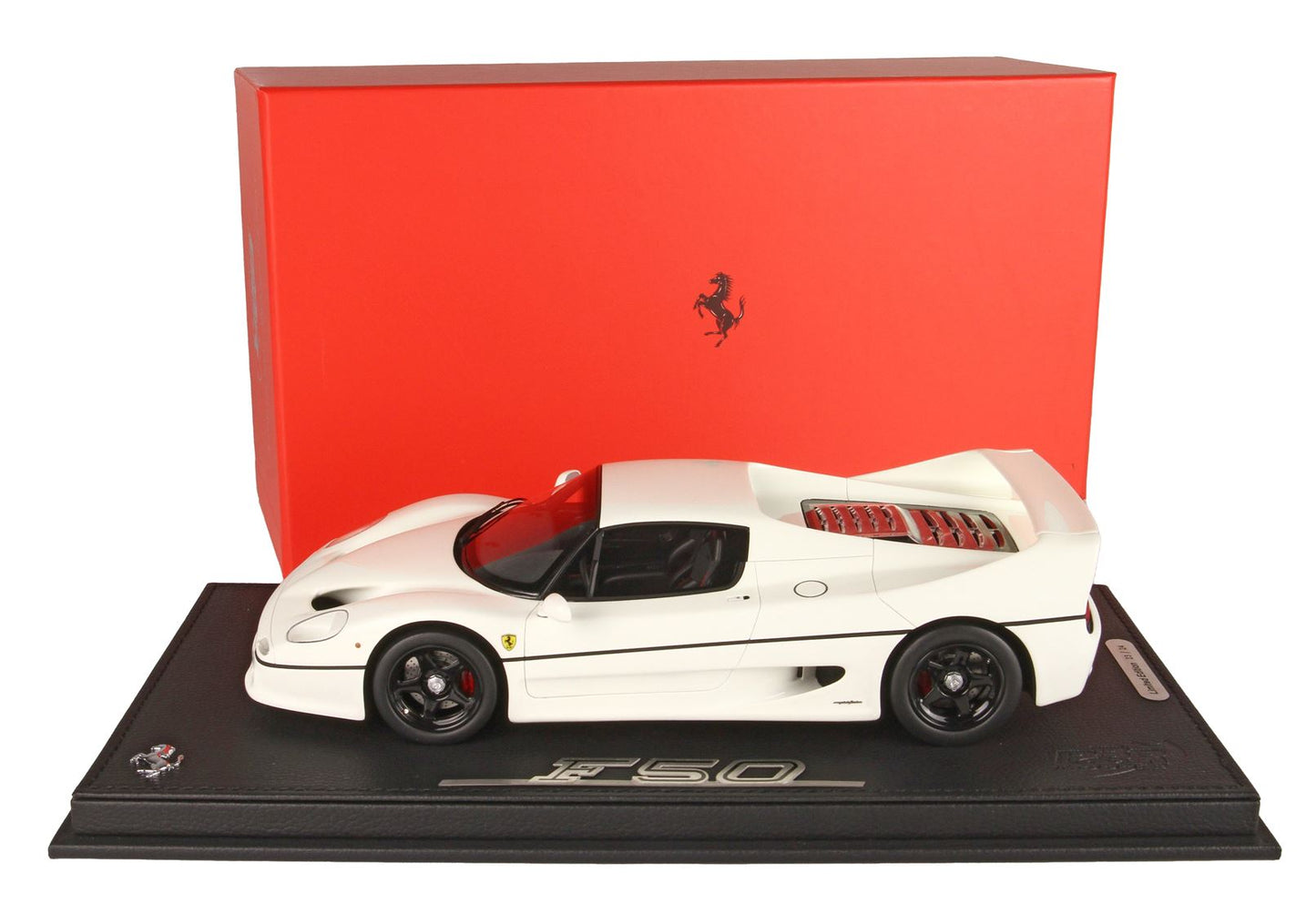 BBR Model 1:18 - Ferrari F50 Coupe 1995 Avus White 100