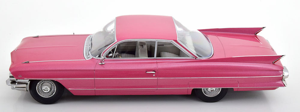 KK-Scale 1:18 - Cadillac Series 62 Coupe DeVille 1961 roze metallic