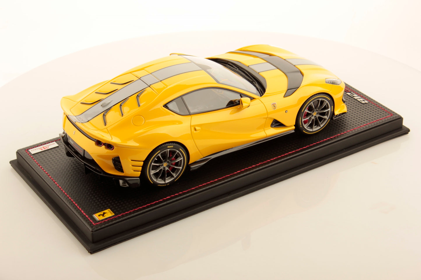 MR Collection Model - FERRARI 812 COMPETIZIONE A 1:18