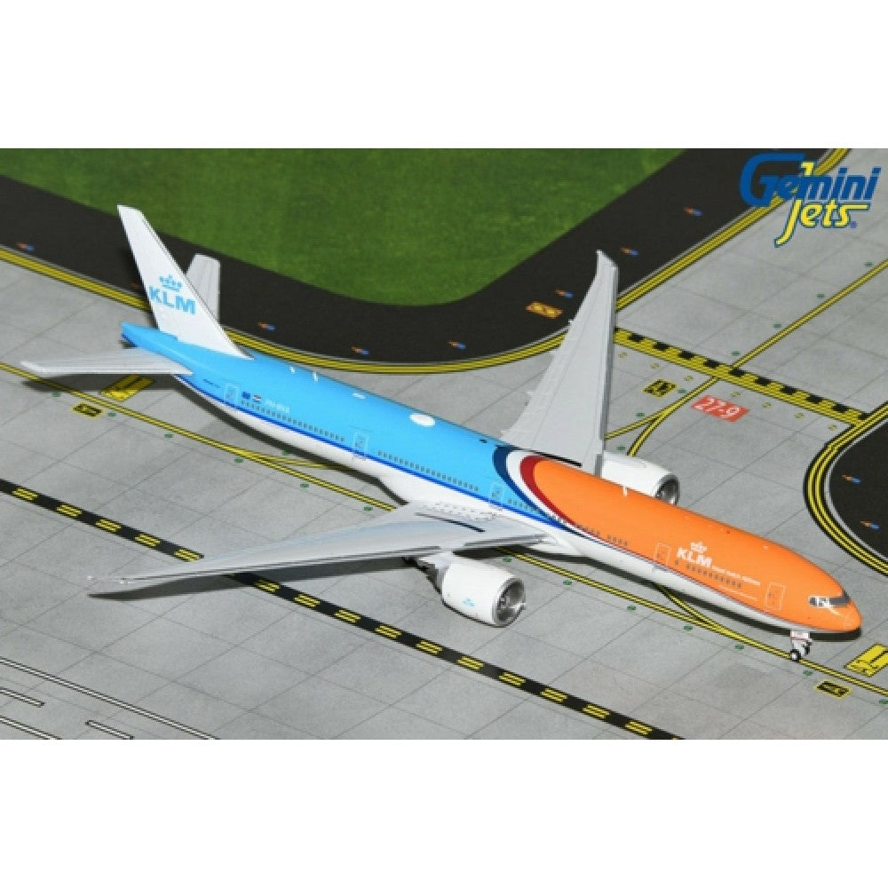 GeminiJets 1:400 - KLM B777-300ER PH-BVA NEW ORANGE PRIDE LIVERY