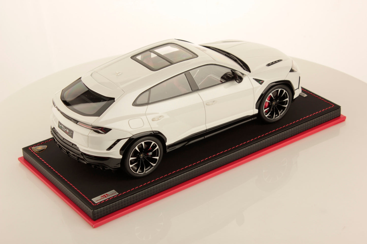 MR Collection Model - LAMBORGHINI URUS S 1:18