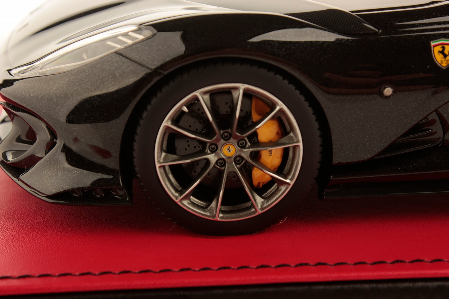 MR Collection Model - FERRARI 812 COMPETIZIONE A 1:18