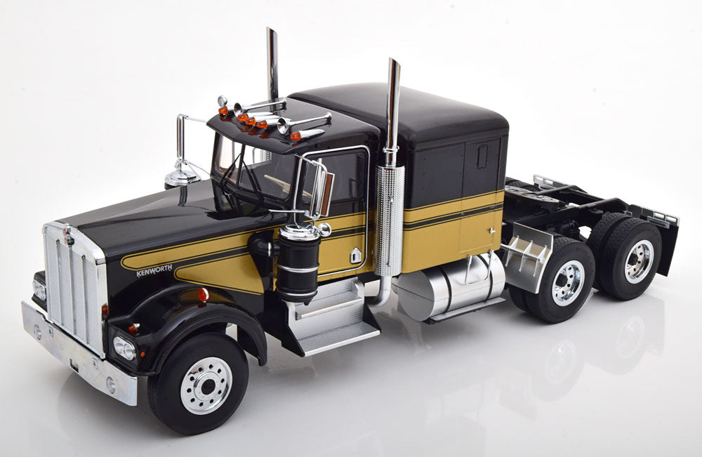 KK-Scale 1:18 - Kenworth W900 Zwart/Goud
