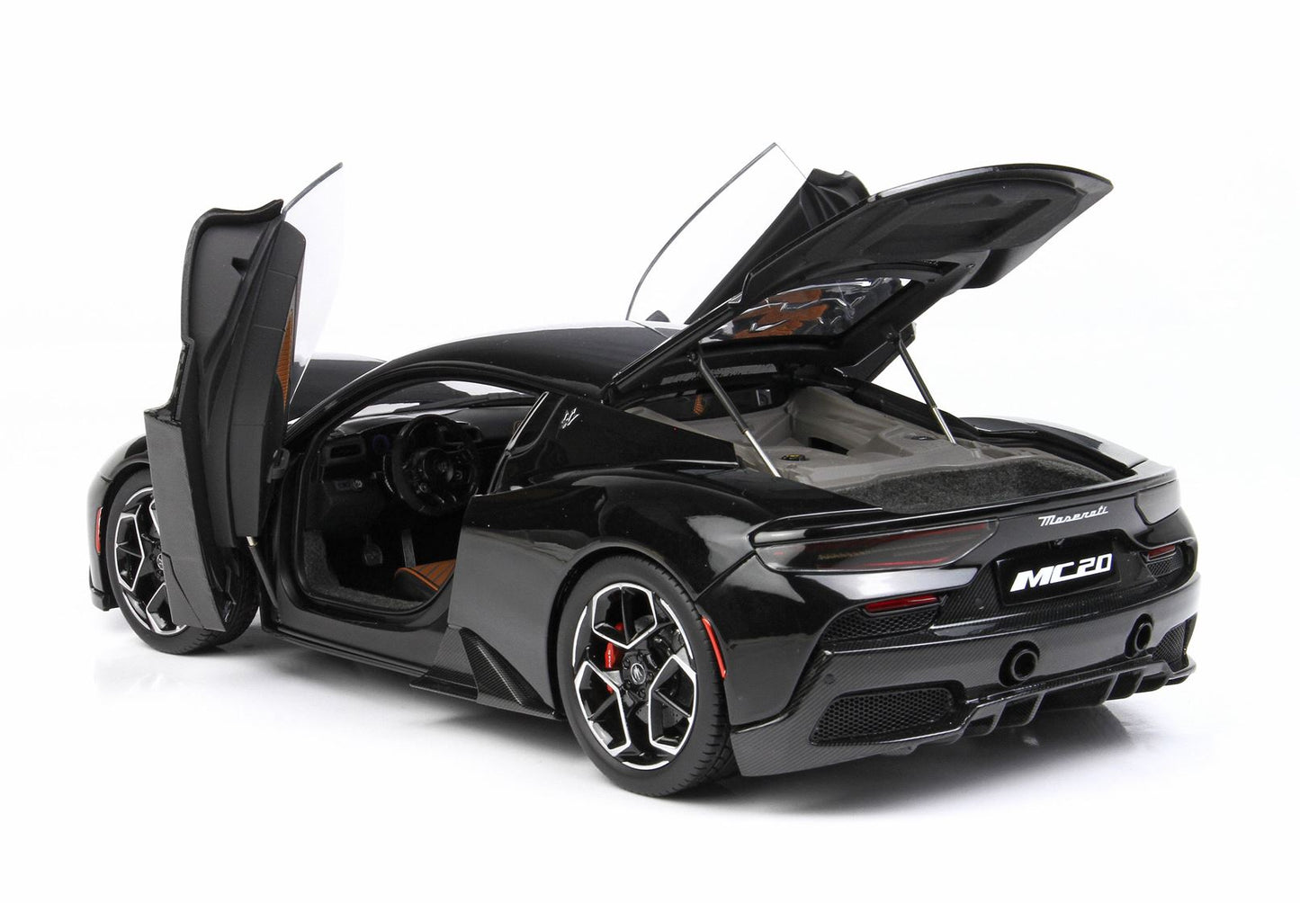 BBR Model 1:18 - Maserati MC20 Black Enigma