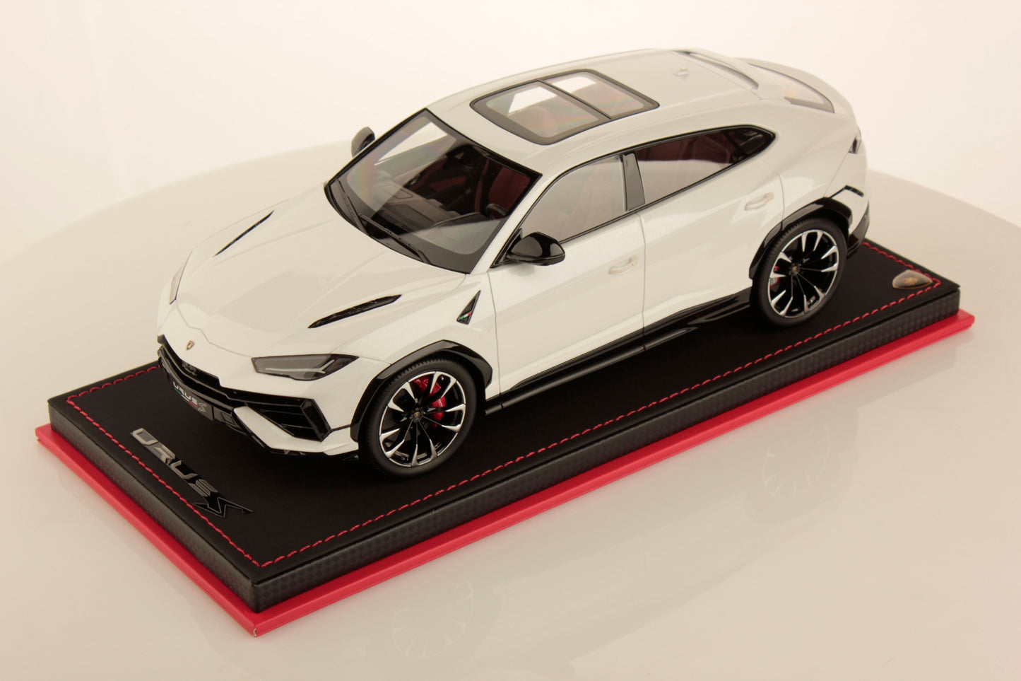 MR Collection Model - LAMBORGHINI URUS S 1:18