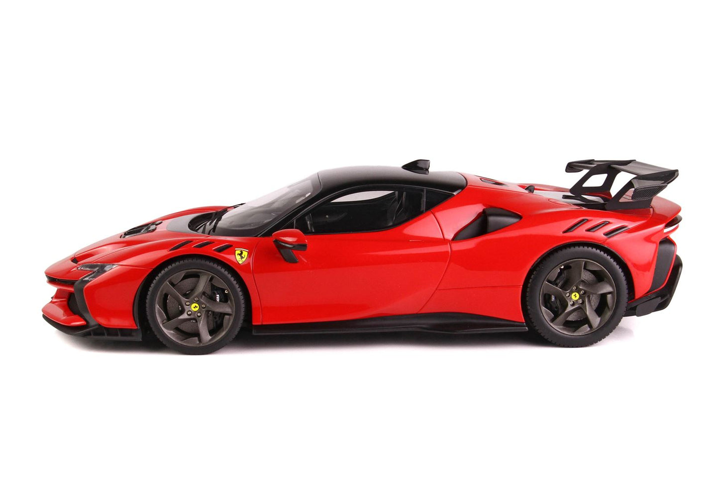 BBR Model 1:18 - Ferrari SF90 XX Stradale Red Corsa 322 And Black