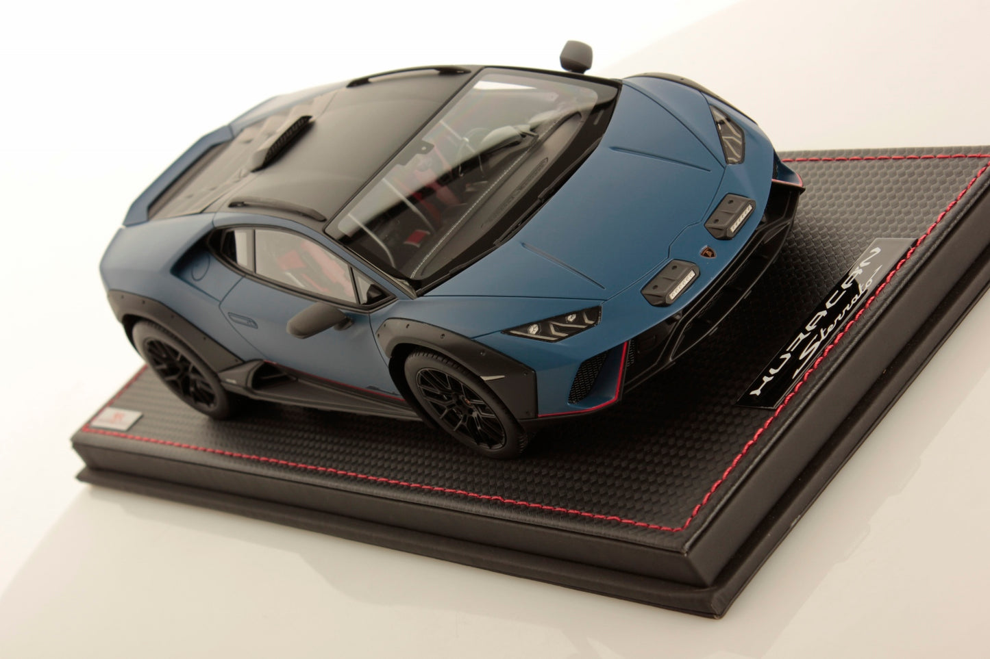 MR Collection Model - LAMBORGHINI HURACÀN STERRATO 1:18