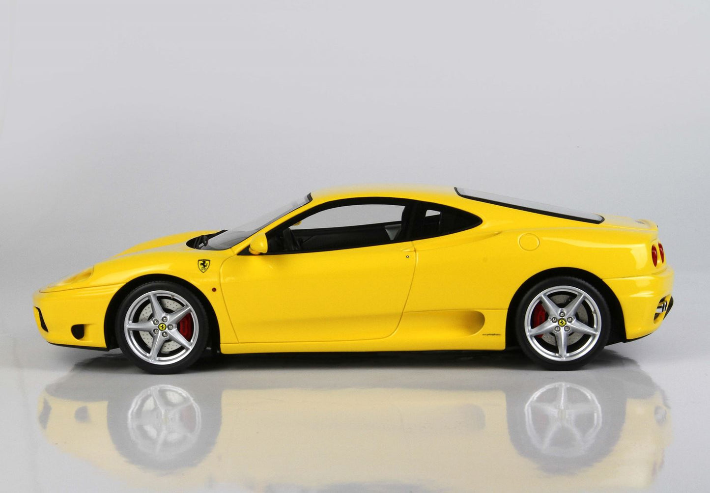BBR Model 1:18 - Ferrari 360 Modena - Manual Gear Transmission Modena Yellow