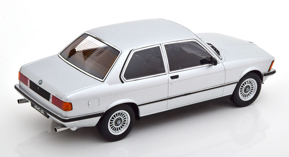 KK-Scale 1:18 - BMW 323i E21 1978 Zilver