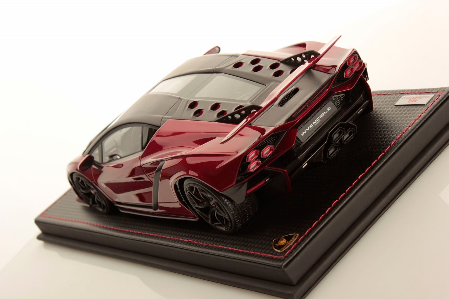MR Collection Model - LAMBORGHINI INVENCIBLE 1:18