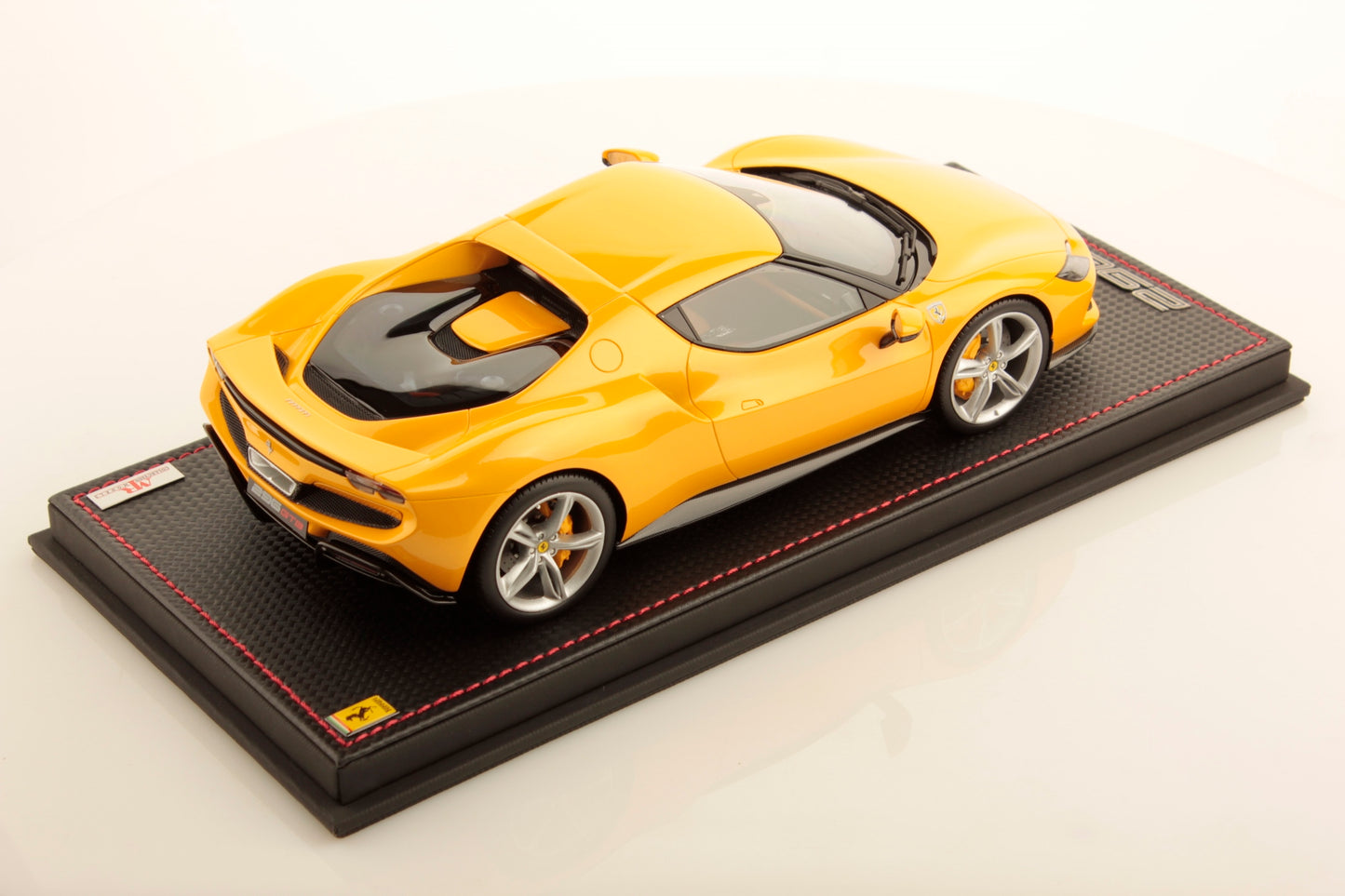 MR Collection Model - FERRARI 296 GTB 1:18