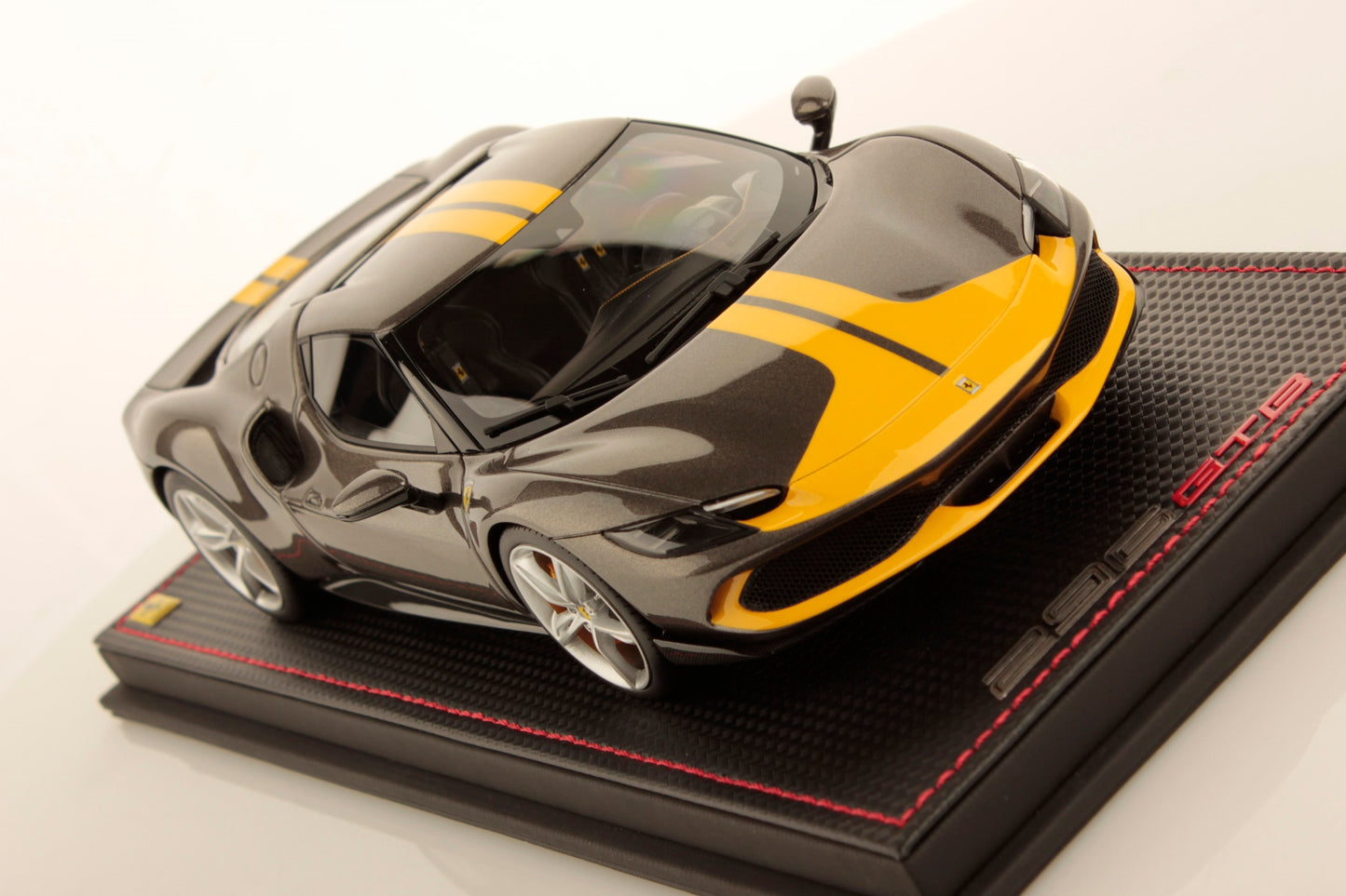 MR Collection Model - FERRARI 296 GTB 1:18