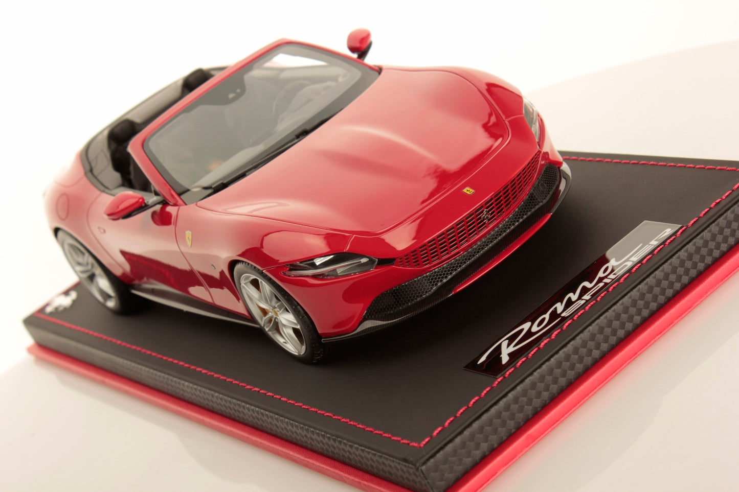 MR Collectiom Model - FERRARI ROMA SPIDER 1:18