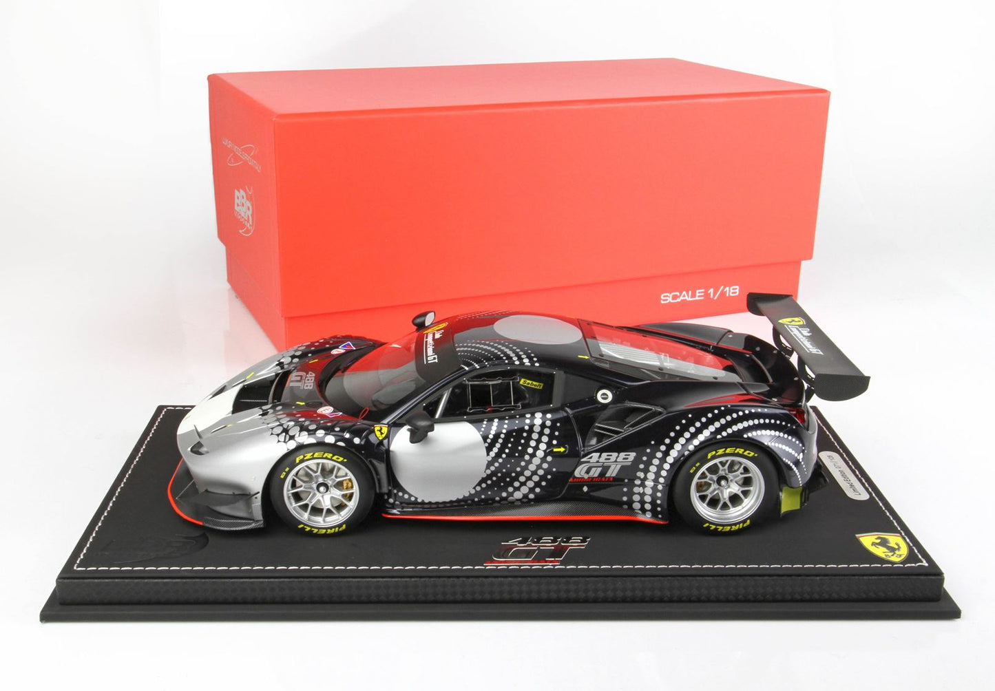 BBR Model 1:18 - Ferrari 488 GT Blu Nart Livery