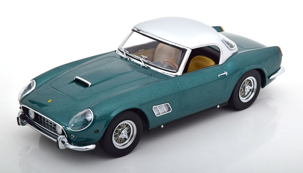 KK-Scale 1:18 - Ferrari 250 GT California Spyder European Version 960 Groen Metallic / Zilver