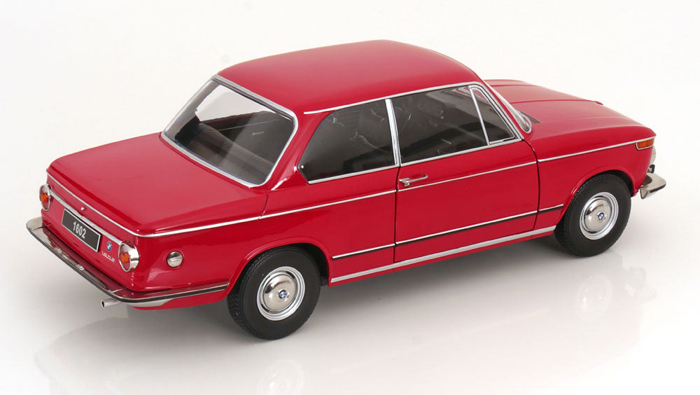 KK-Scale 1:12 - BMW 1602 1.Serie 1971 Rood