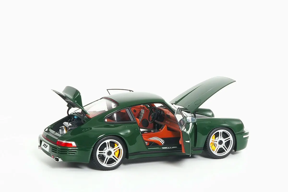 Almost Real 1:18 - RUF SCR - 2018 Irish Green