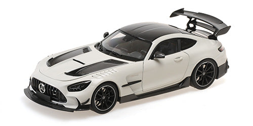 Minichamps 1:18 - MERCEDES-AMG GT BLACK SERIES 2021 WHITE METALLIC