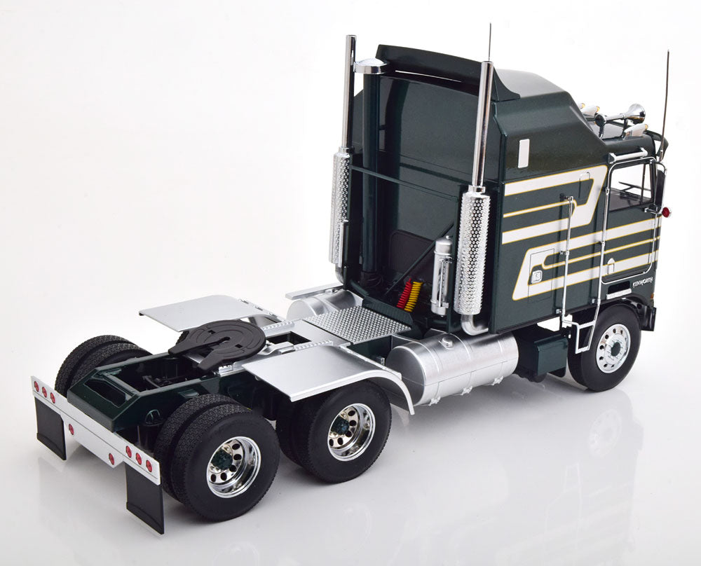 KK-Scale 1:18 - Kenworth K100 Aerodyne 1976 Donkergroen Metallic