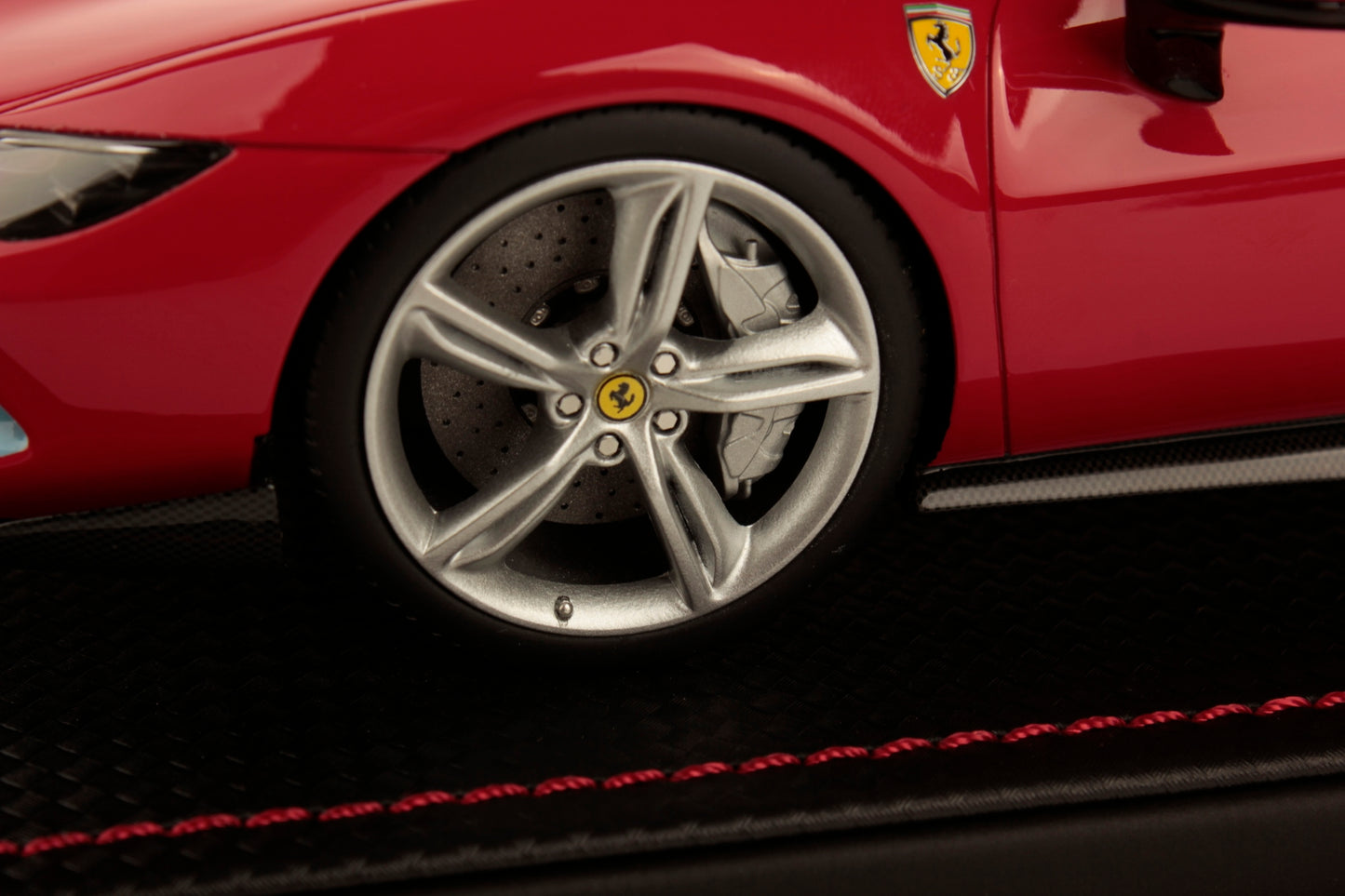 MR Collectiom Model - FERRARI 296 GTS 1:18