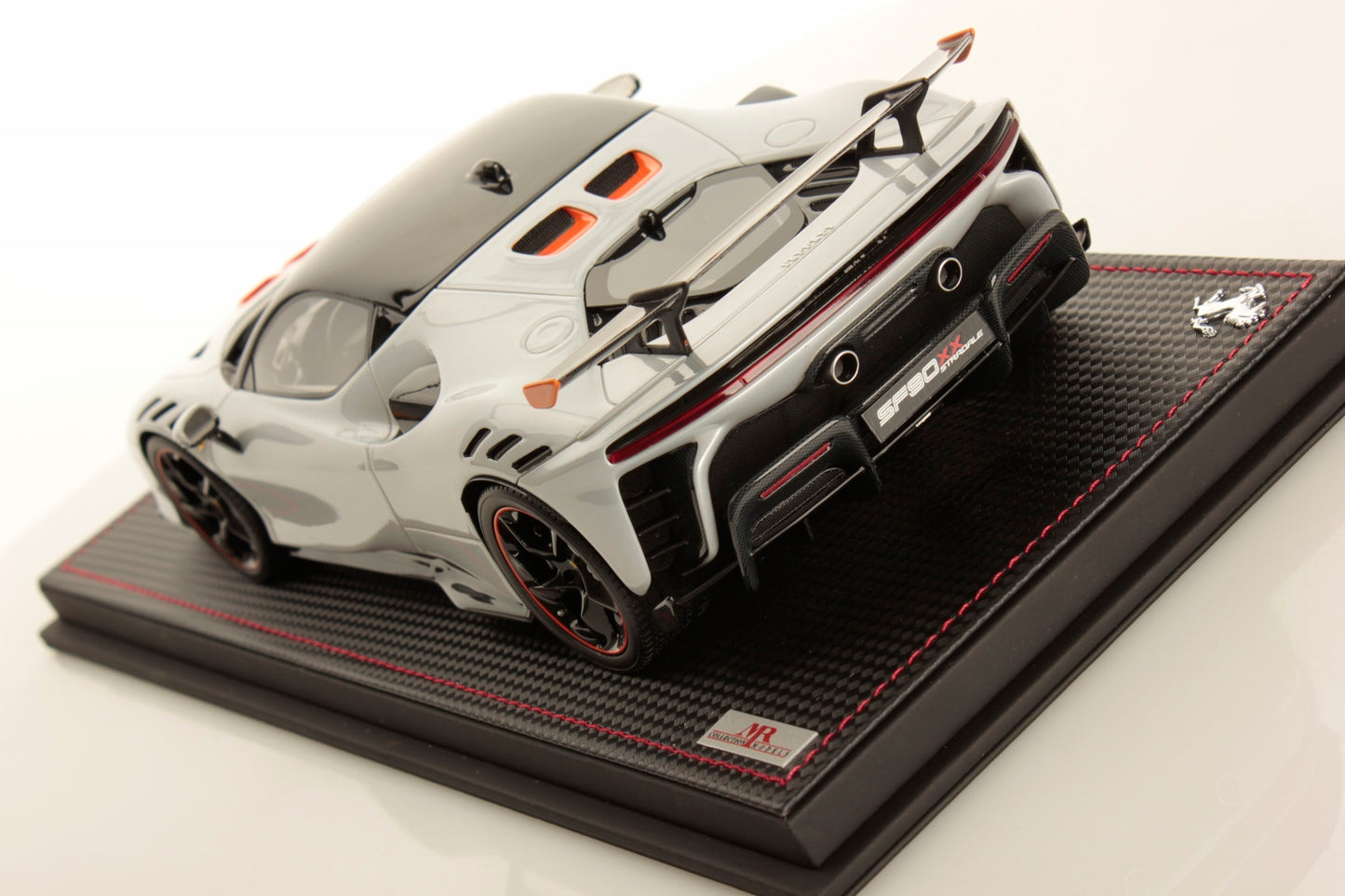 MR Collectiom Model - FERRARI SF90 XX STRADALE 1:18