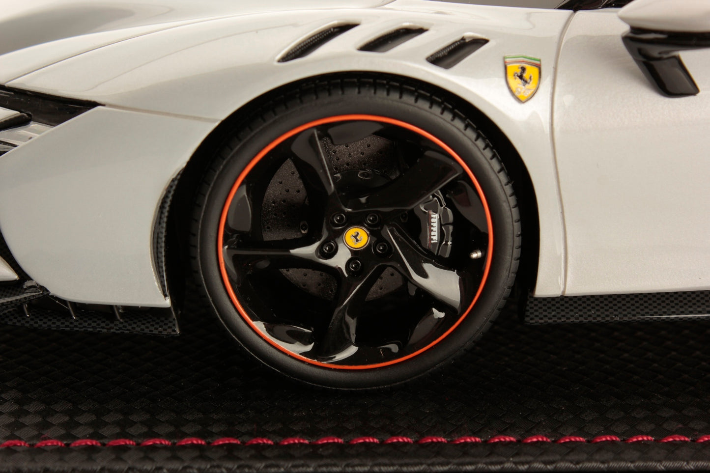 MR Collectiom Model - FERRARI SF90 XX STRADALE 1:18