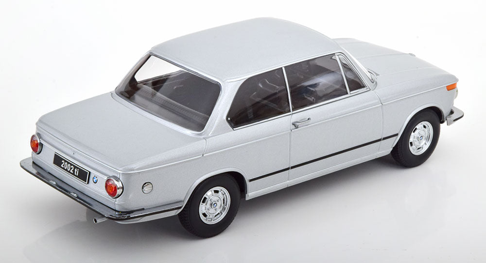 KK-Scale 1:18 - BMW 2002 ti 1.Serie 1971 Zilver