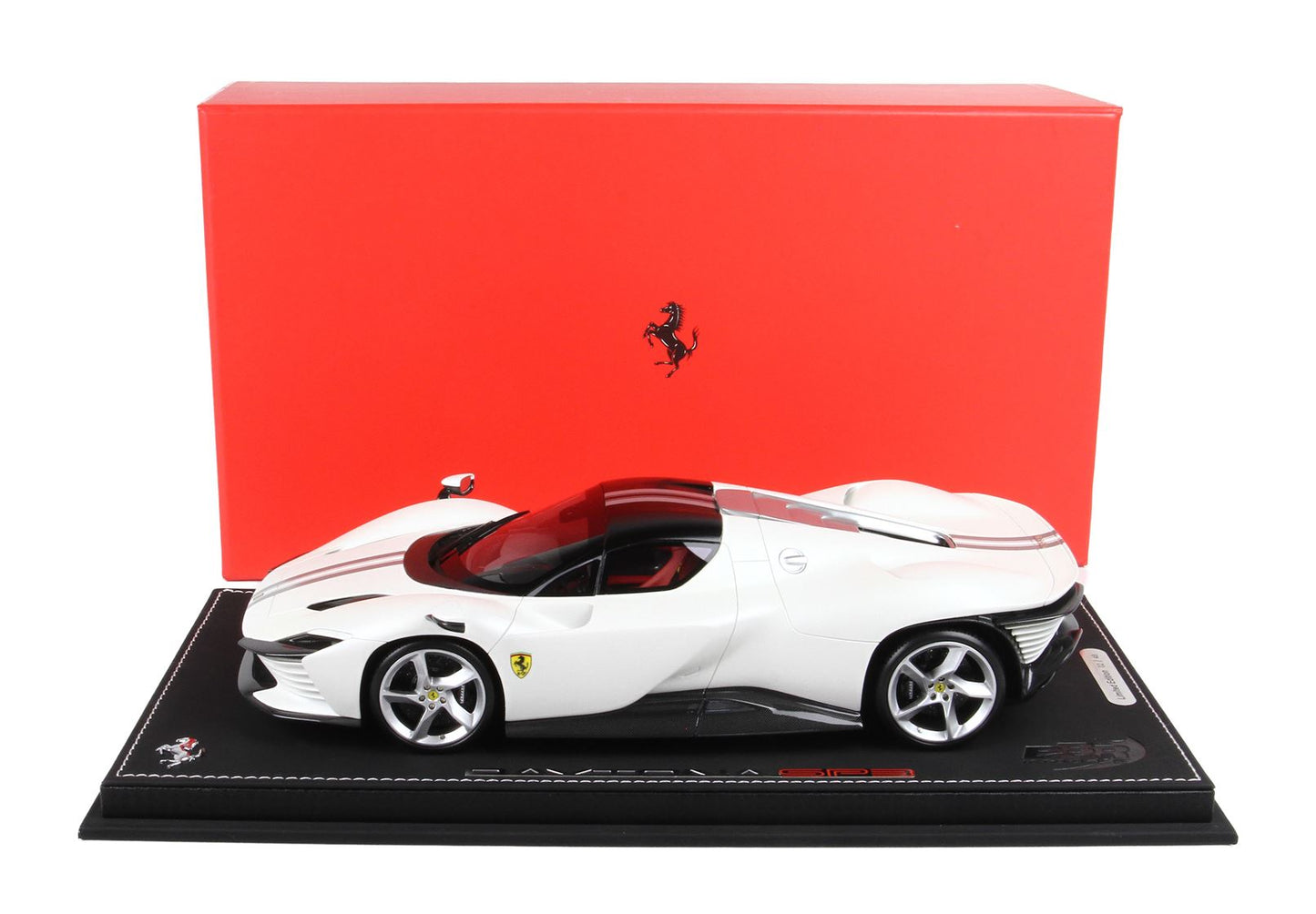 BBR Model 1:18 - Ferrari Daytona SP3 Icona Series Closed Roof - Matt Italian White