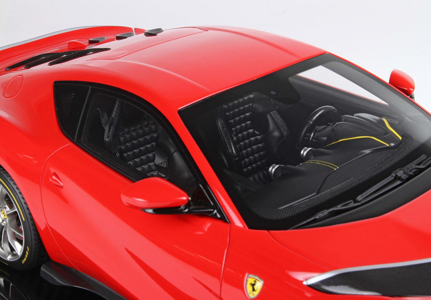 BBR Model 1:12 - Ferrari 812 Competizione Silver Details Rosso Corsa 322