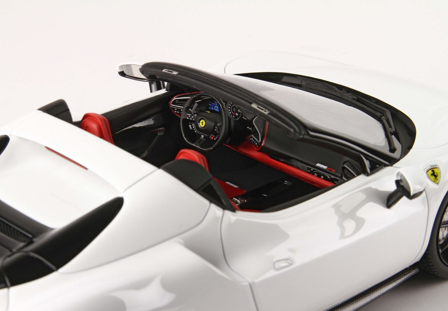 BBR Model 1:18 - Ferrari 296 GTS White Cervino