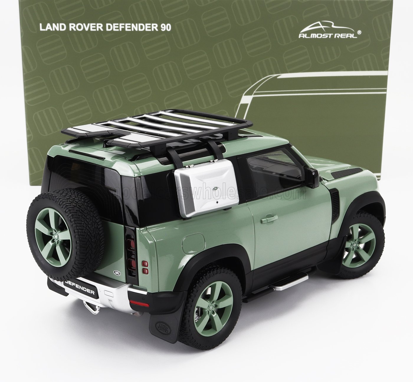 Almost Real 1:18 - LAND ROVER NEW DEFENDER 90 75th EDITION 2023